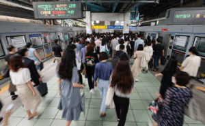 Read more about the article 지하철 역명 판매, 여러분의 생각은?