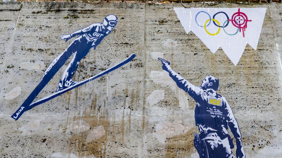 Read more about the article 국제 스포츠 대회에 참가한 선수의 정치적 의사 표현